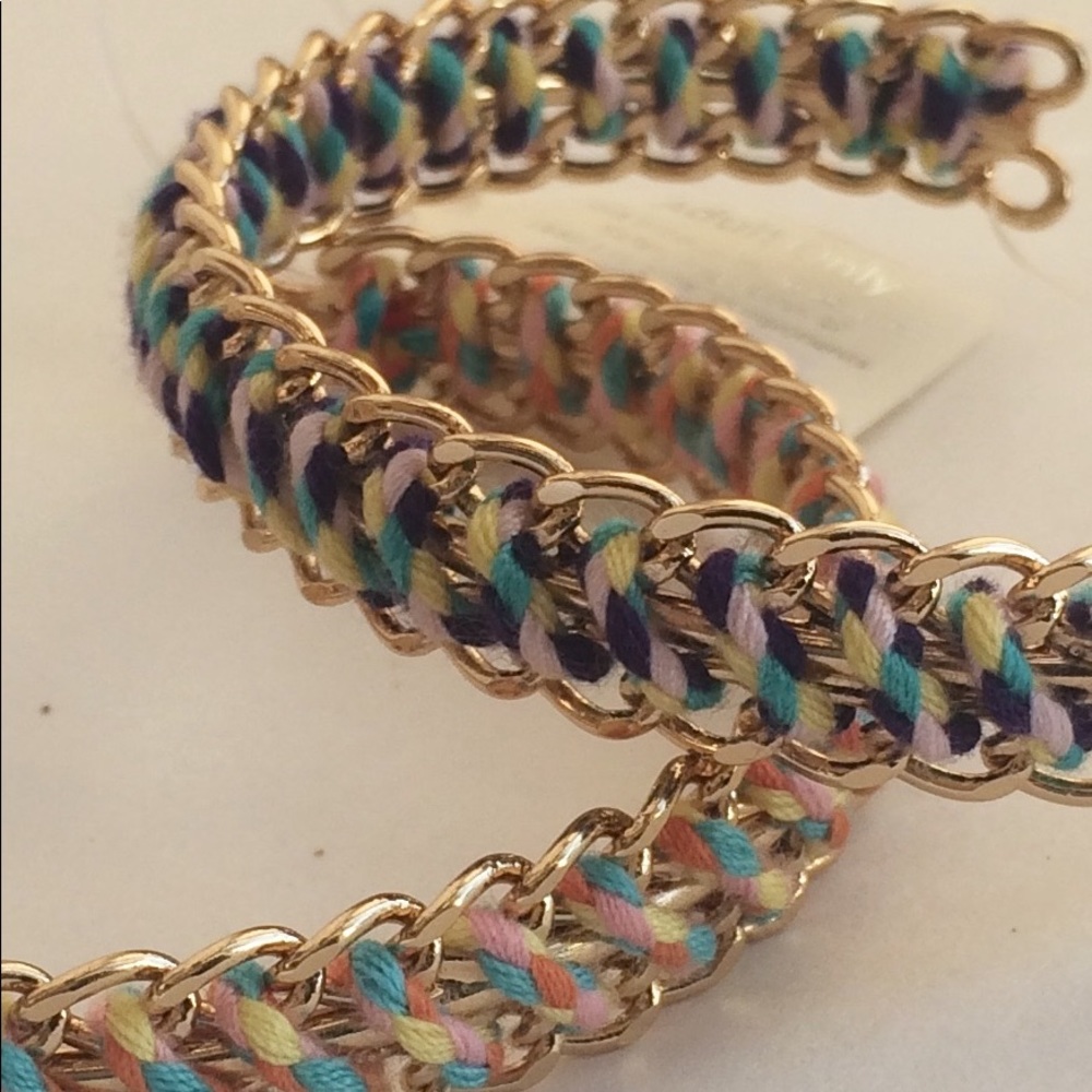 Thread and metal bracelet